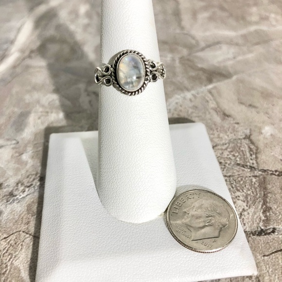 Vintage Jewelry - Sterling Silver Moonstone Jewelry Stamped 925